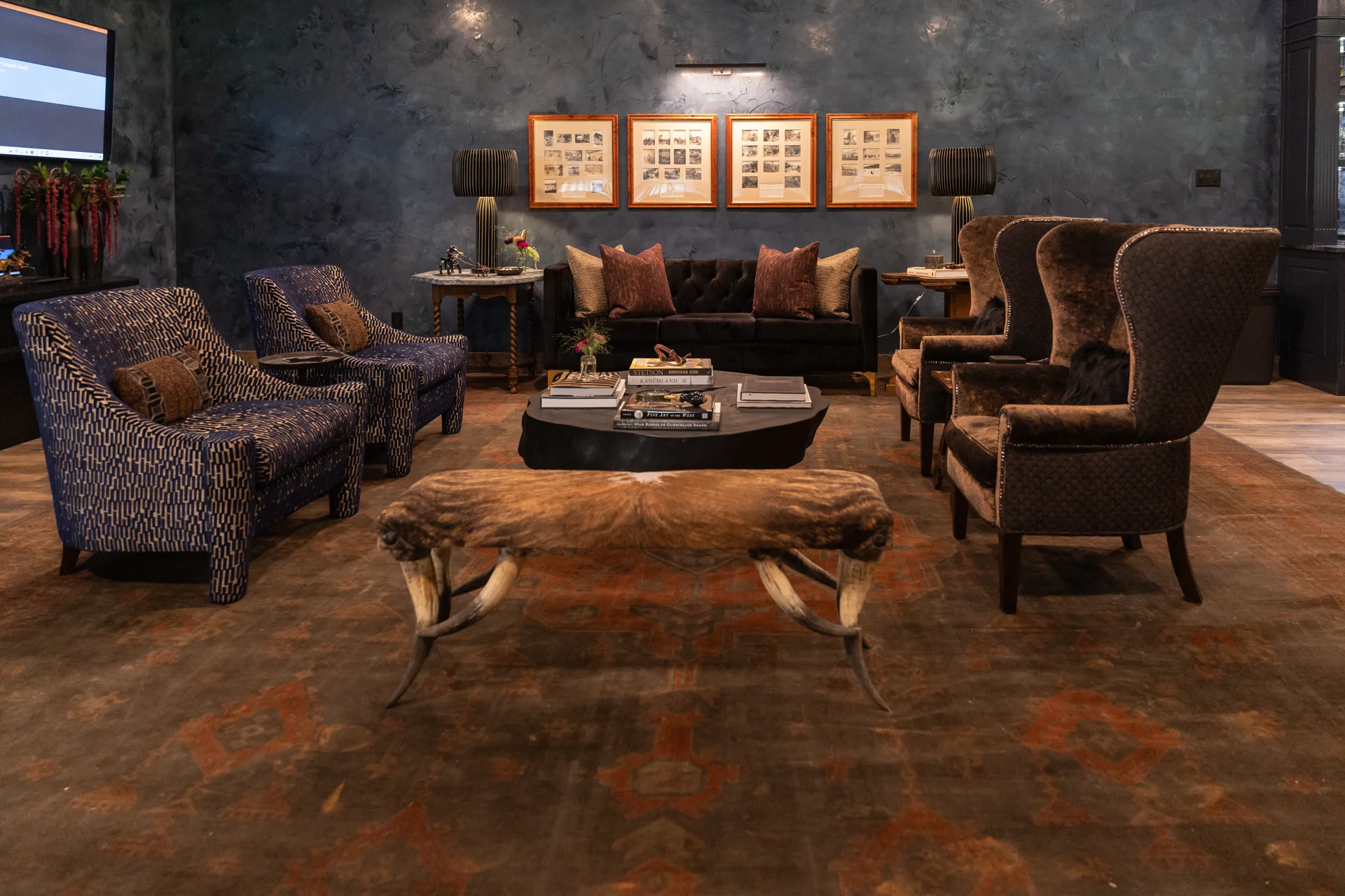 arena room with nice seating
